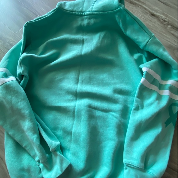 Girls supporting girls hoody - Picture 8 of 8